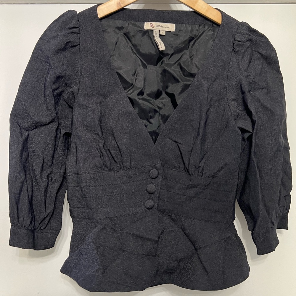 ⭐️BCBGengeration black button blouse